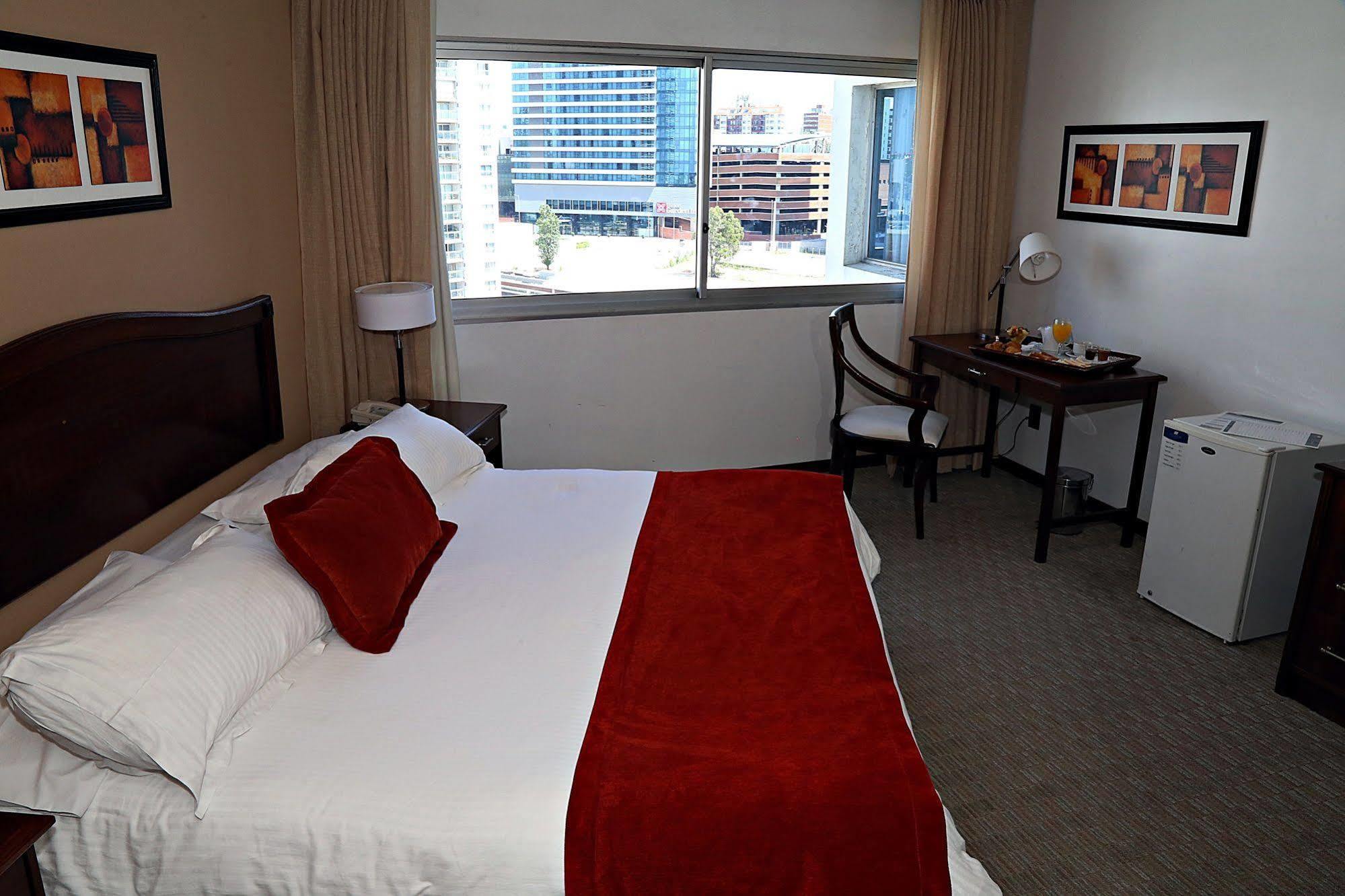 Palladium Business Hotel モンテビデオ エクステリア 写真